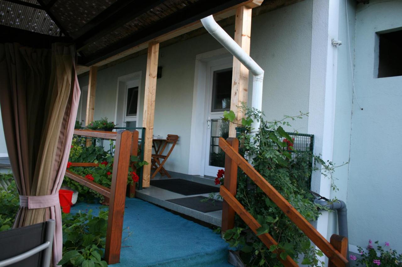 Pension Pock Tieschen Bagian luar foto